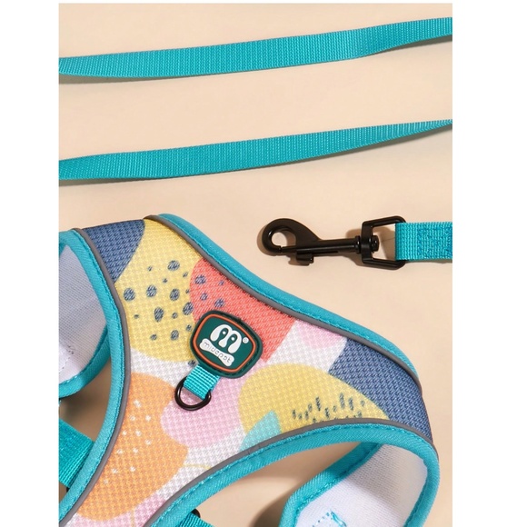 A Small Pet Harness Blue Multicolor + Leash - Picture 4 of 12